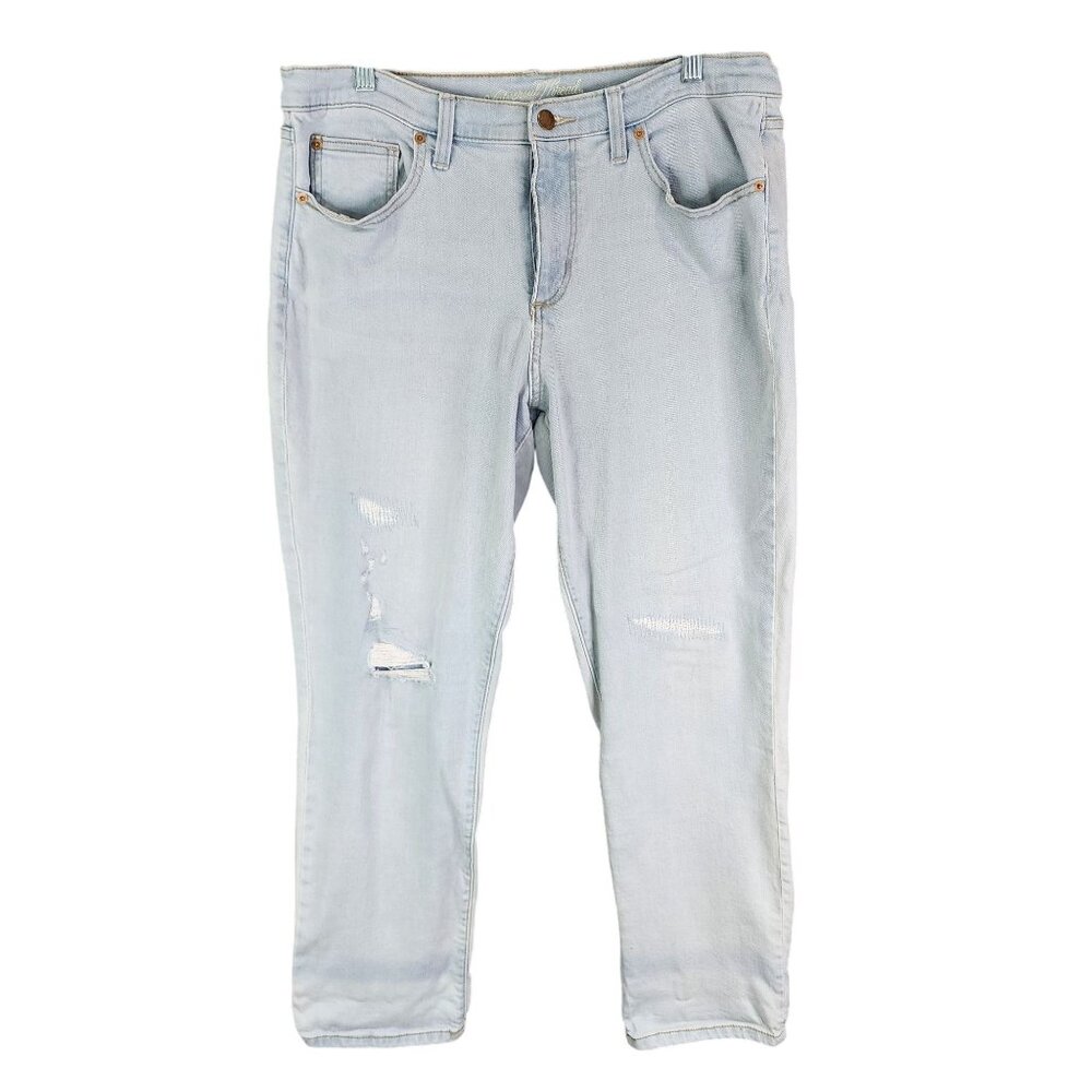 Womens Universal Thread Girlfriend Crop Blue Jeans Distressed Mid Rise Size 12